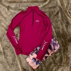 Women’s pink Gore brand long sleeve half zip pullover size small
